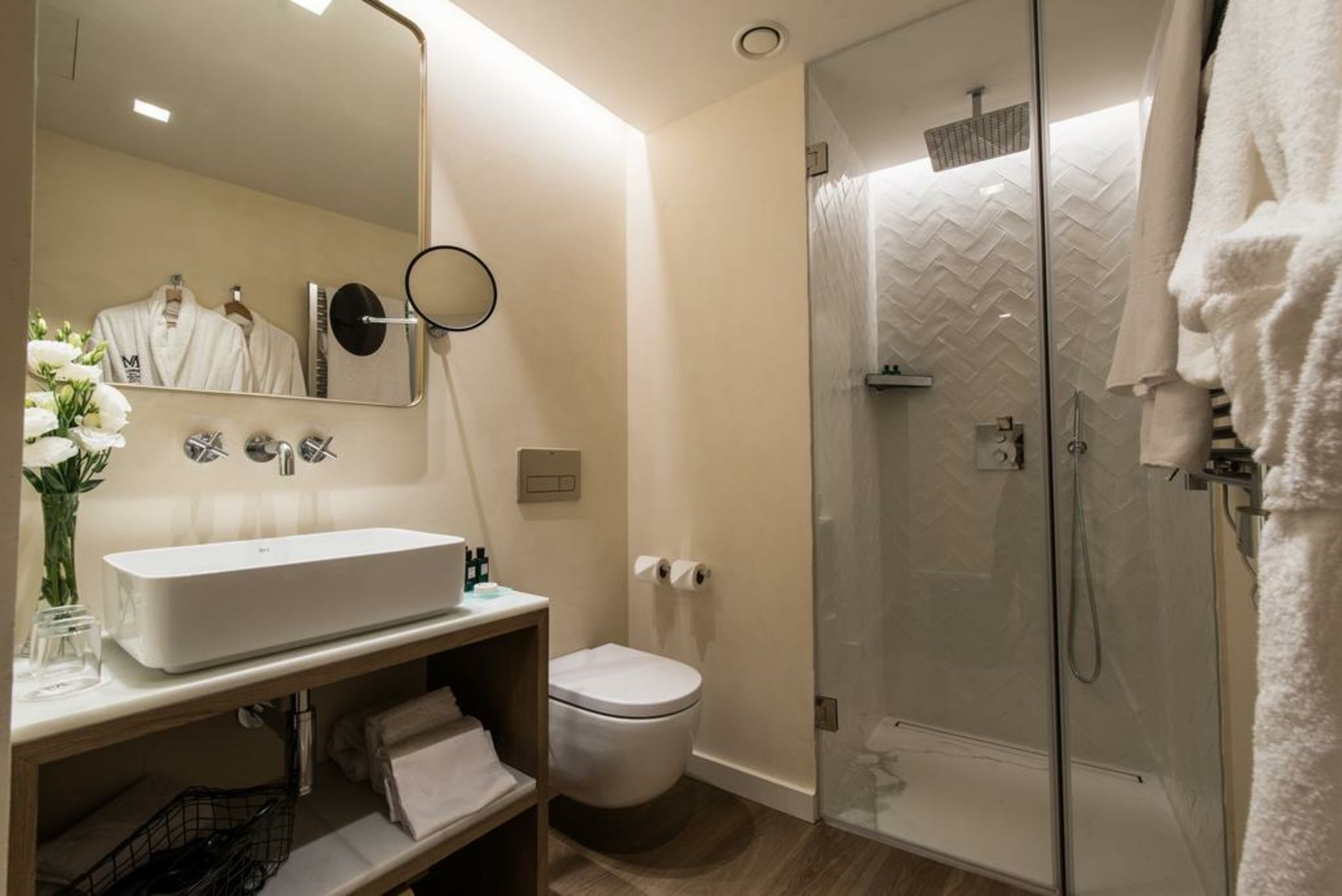 Suites Murillo Plaza Sta. Cruz