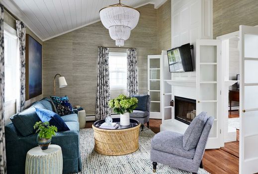 The Cliffside Inn