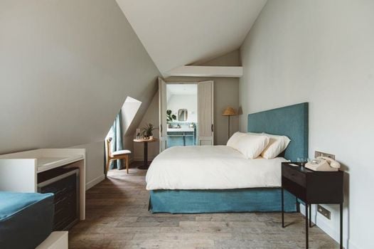 HOY Paris - Yoga Hotel