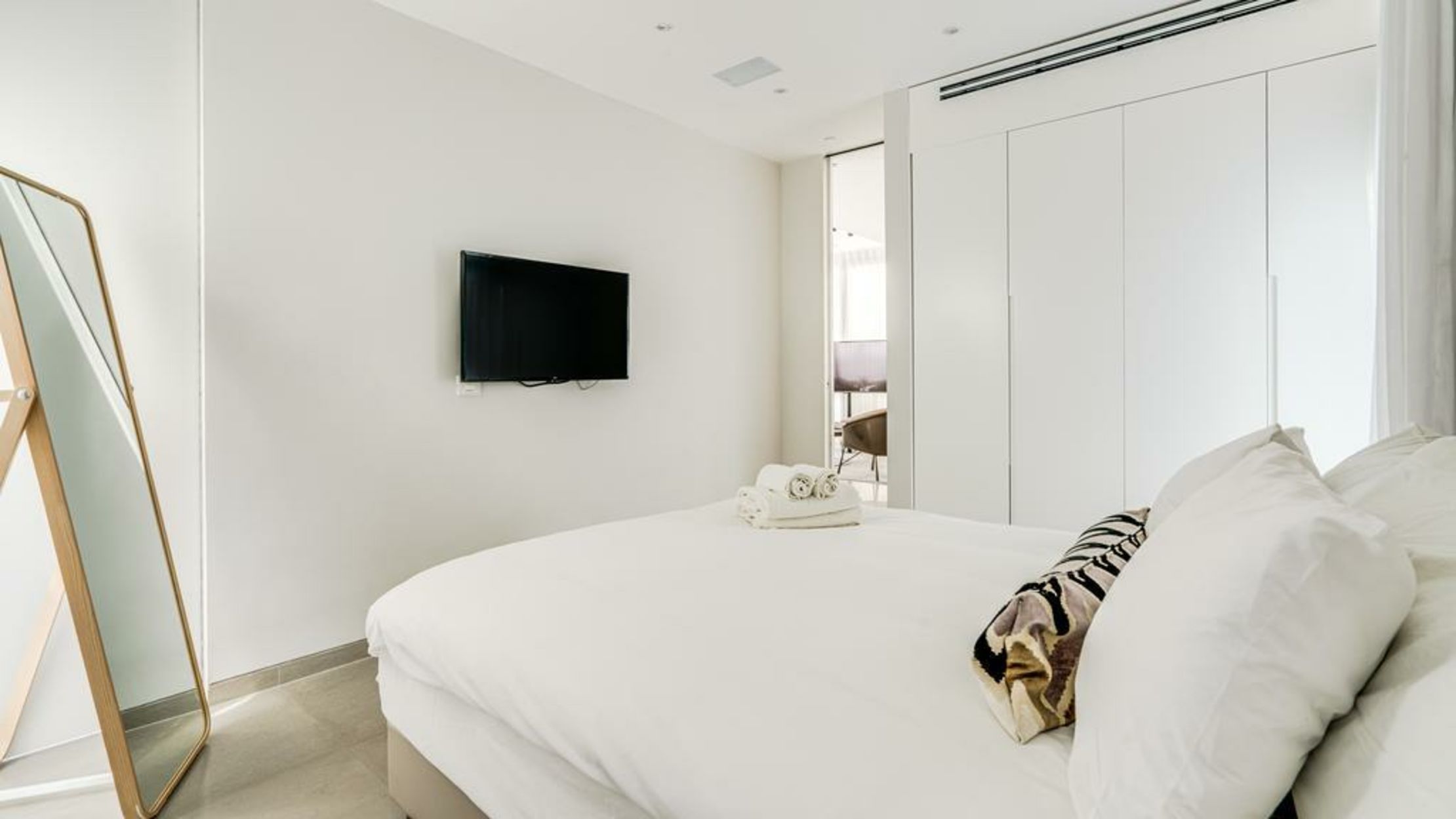 Carmel Market Apartments by Master