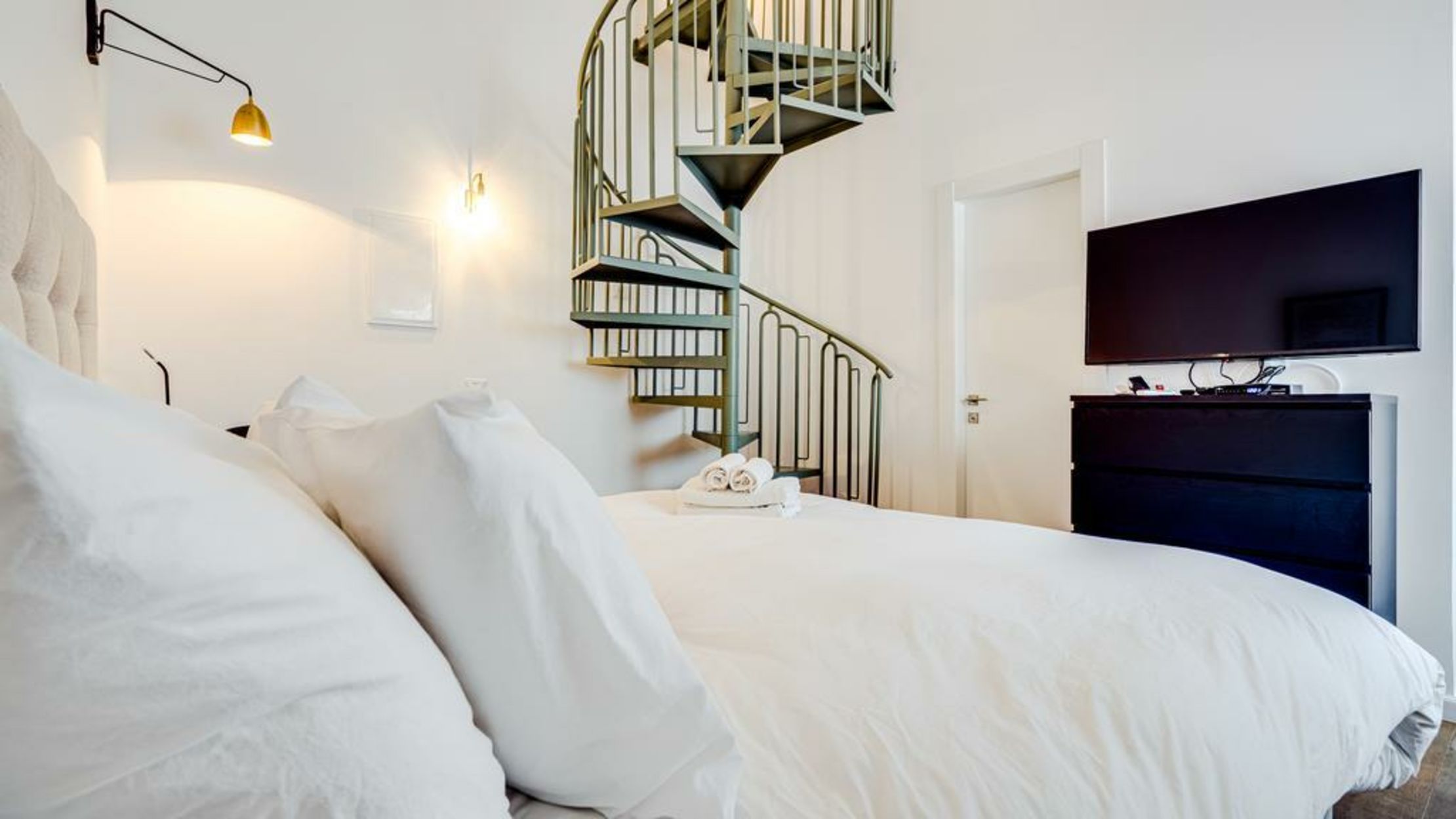 Carmel Market Apartments by Master