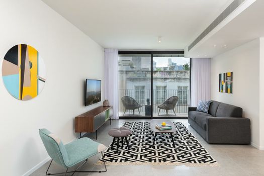 Shenkin Apartments by Master