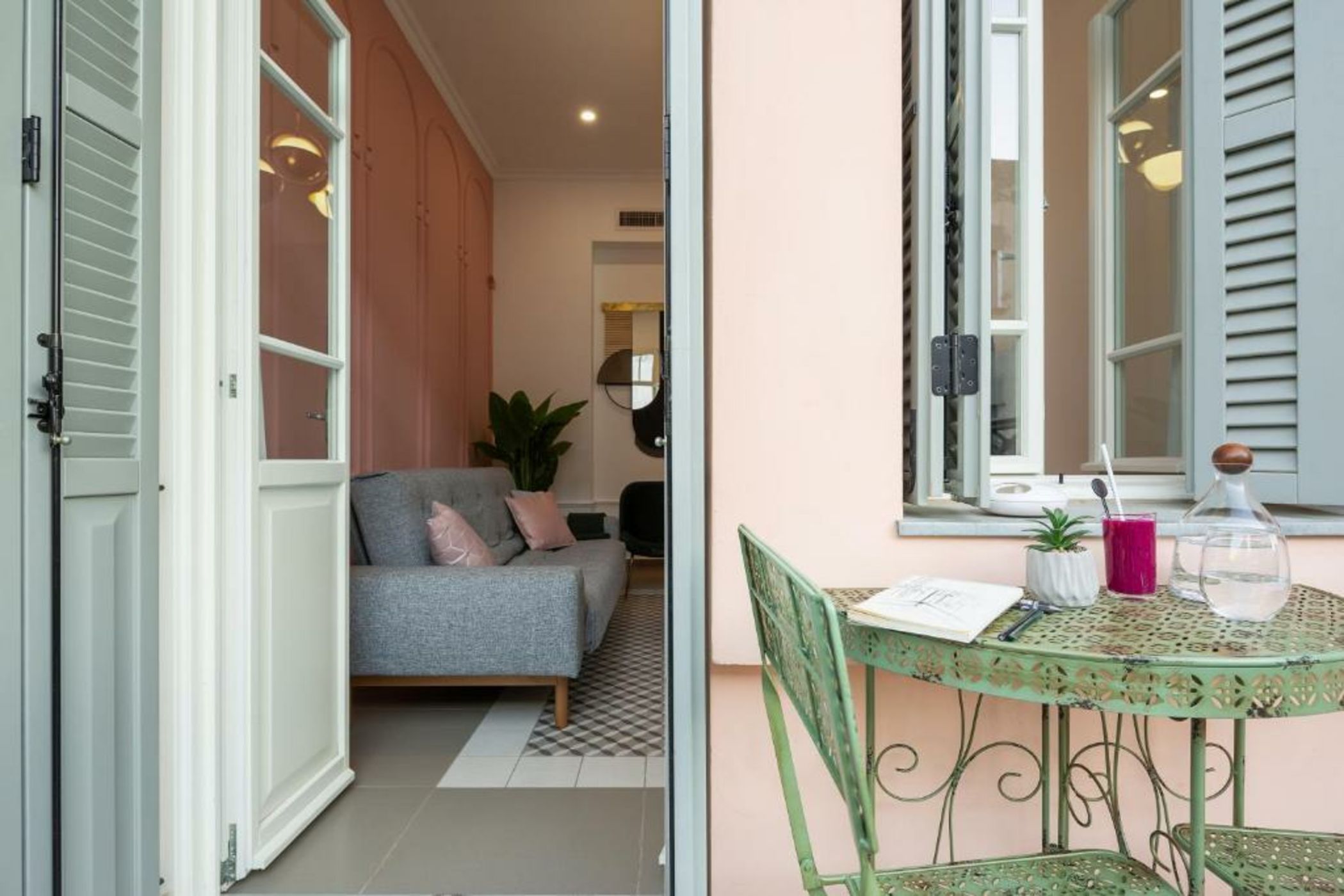 Mr. Carmel - By TLV2GO