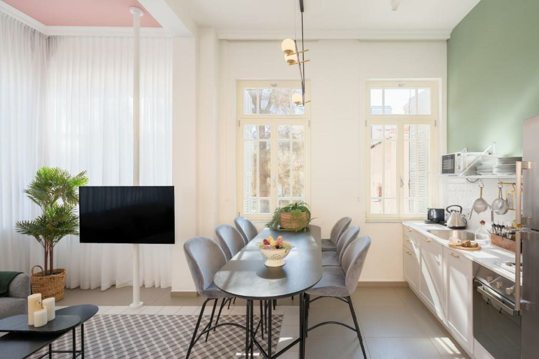 Mr. Carmel - By TLV2GO