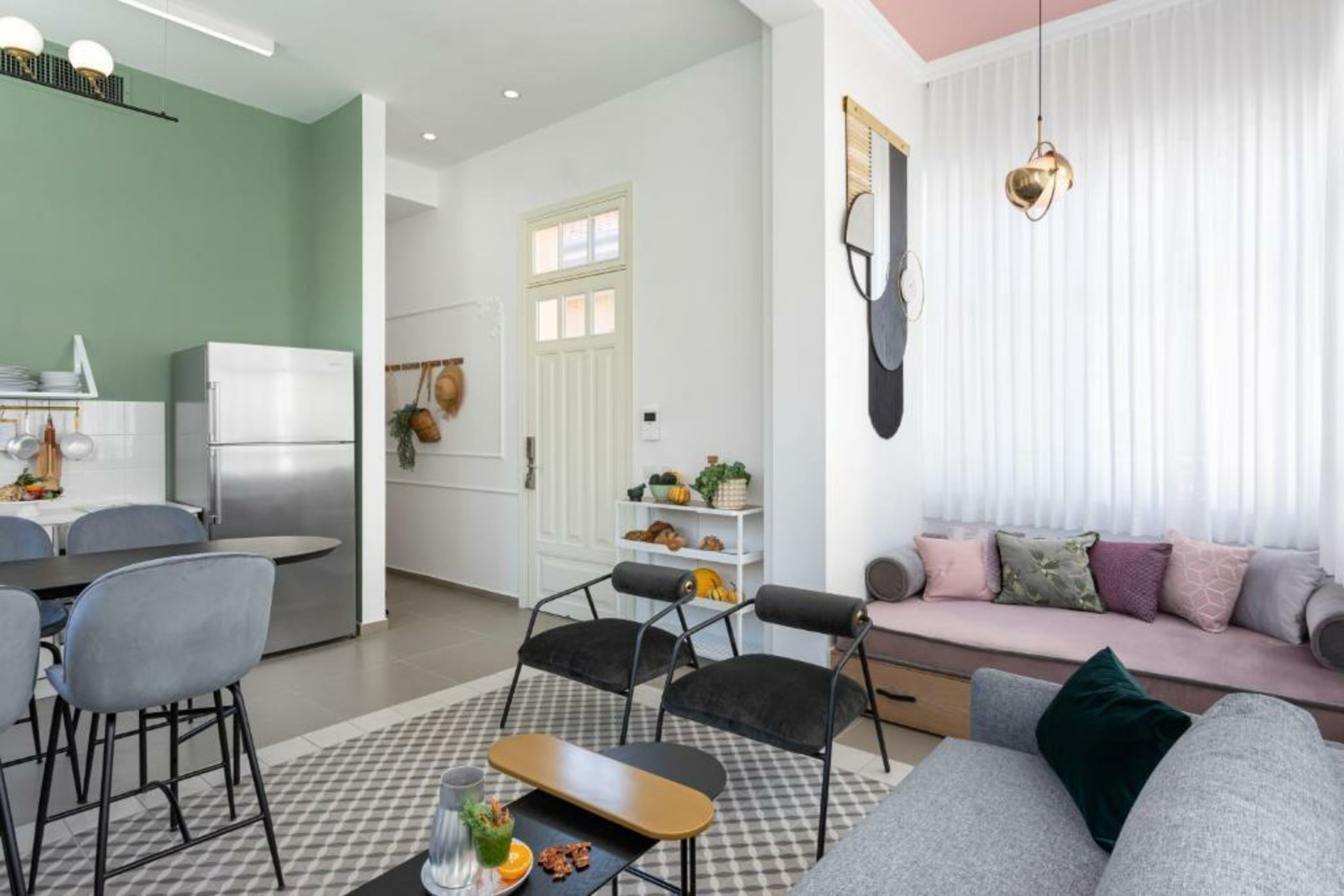 Mr. Carmel - By TLV2GO