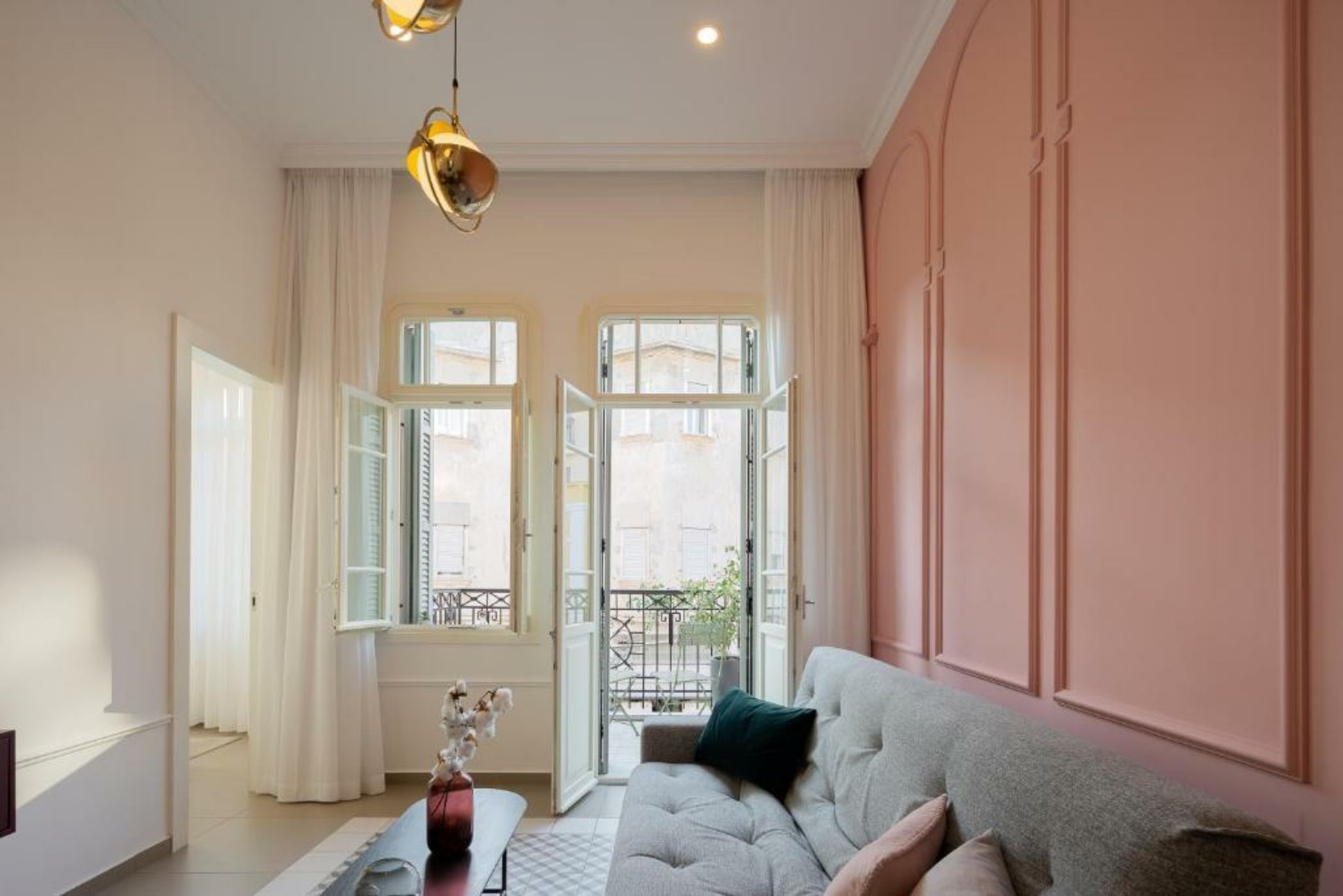 Mr. Carmel - By TLV2GO