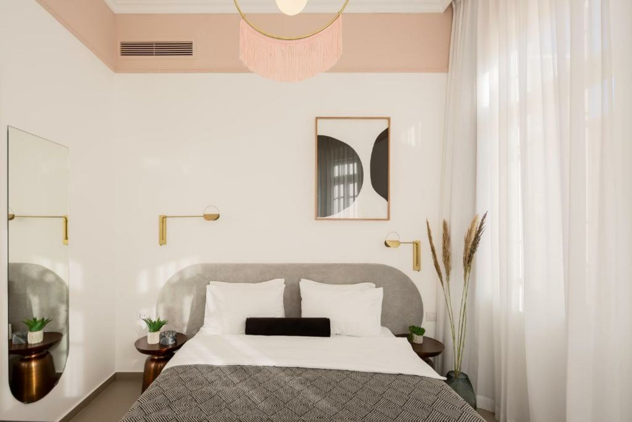 Mr. Carmel - By TLV2GO