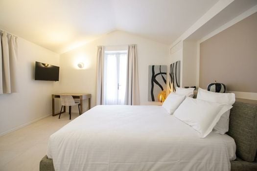 Le Funi Hotel
