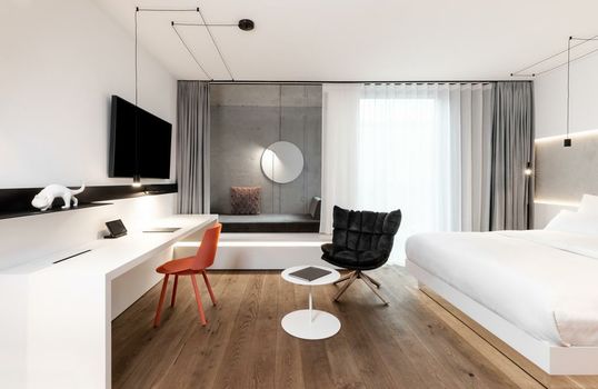KPM Hotel & Residences