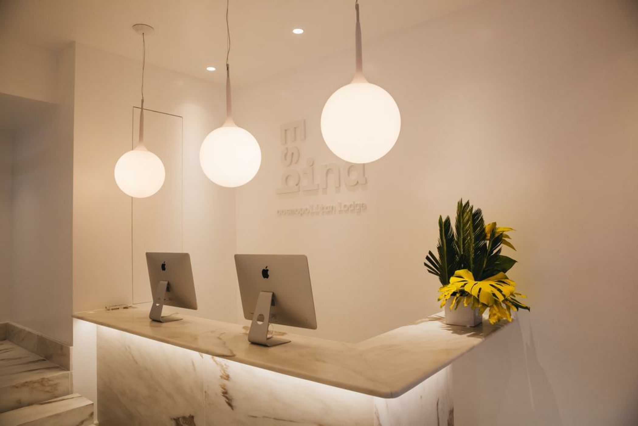 Esqina Cosmopolitan Lodge