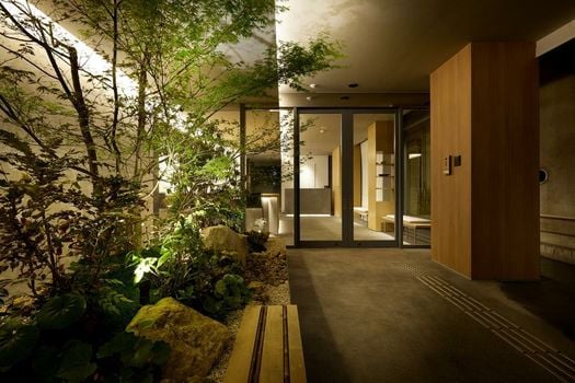TSUKI Tokyo