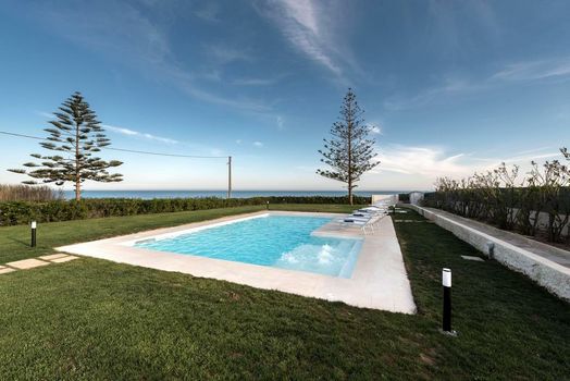 Sea Home