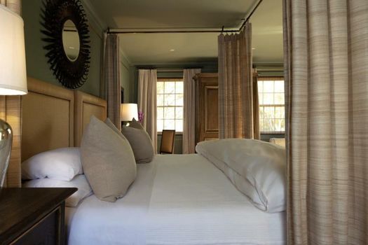 Akademie Street Boutique Hotel
