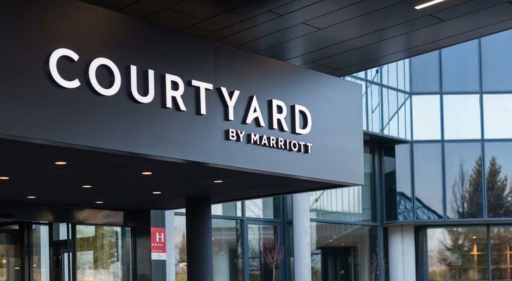 Courtyard by Marriott Paris Roissy Charles de Gaulle Airport