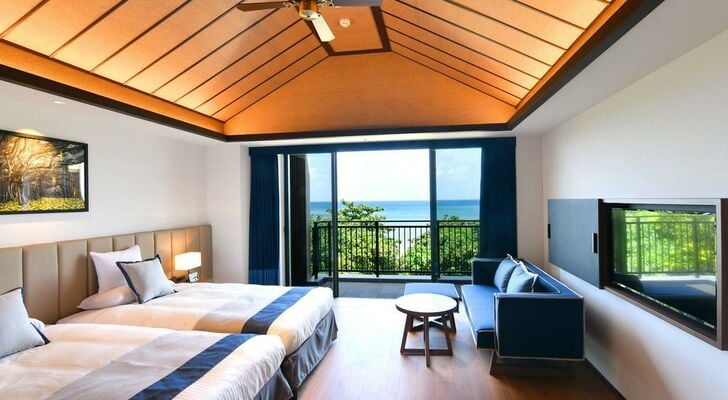 FUSAKI BEACH RESORT HOTEL & VILLAS