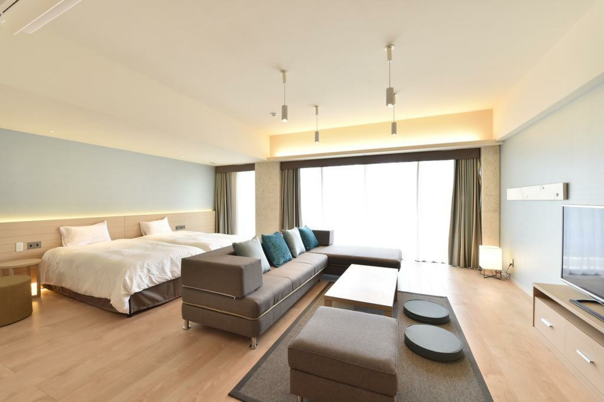 FUSAKI BEACH RESORT HOTEL & VILLAS