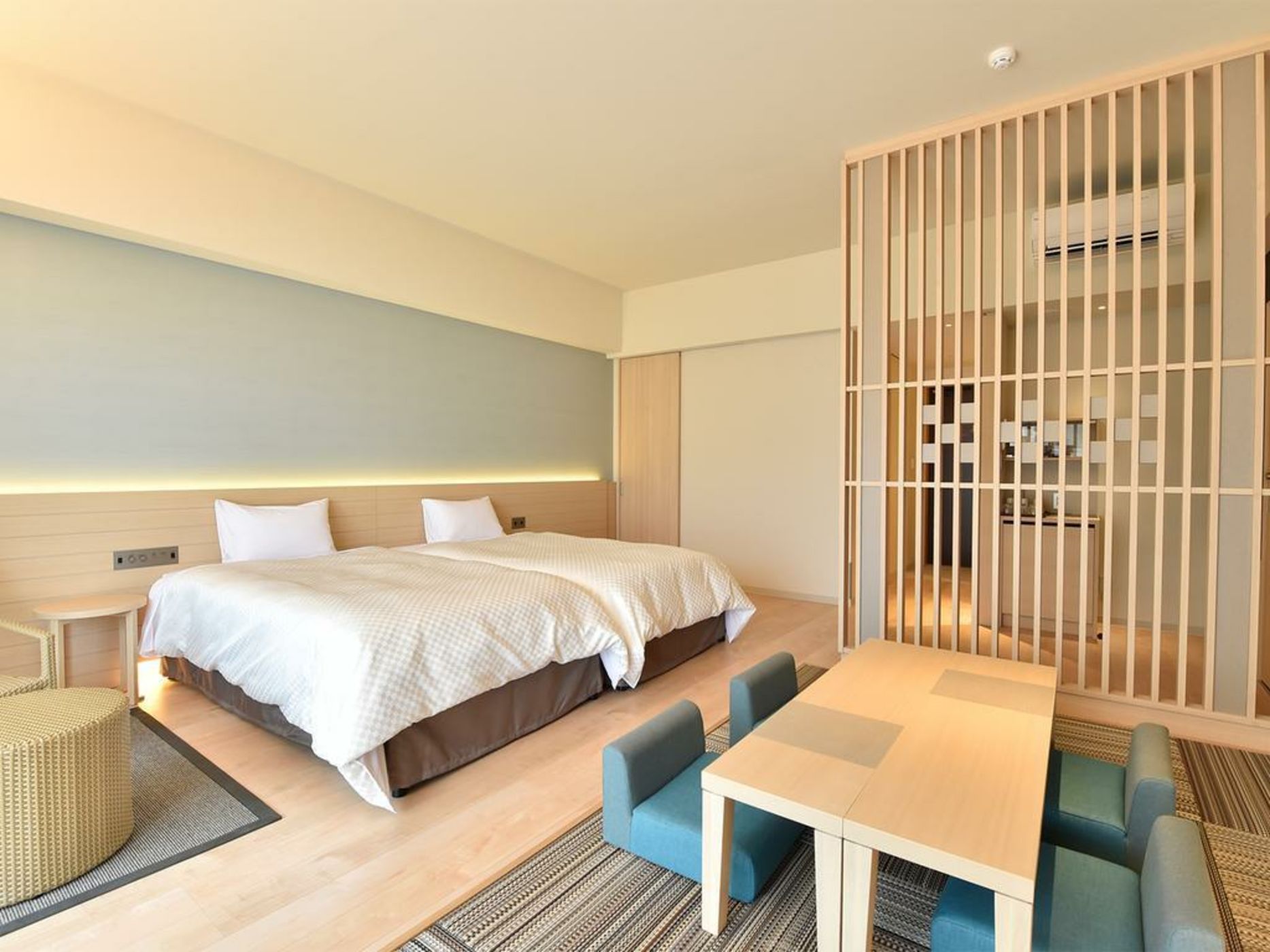 FUSAKI BEACH RESORT HOTEL & VILLAS