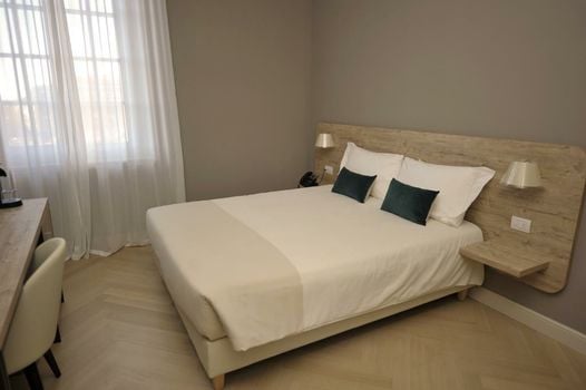 Bergamo Inn 43