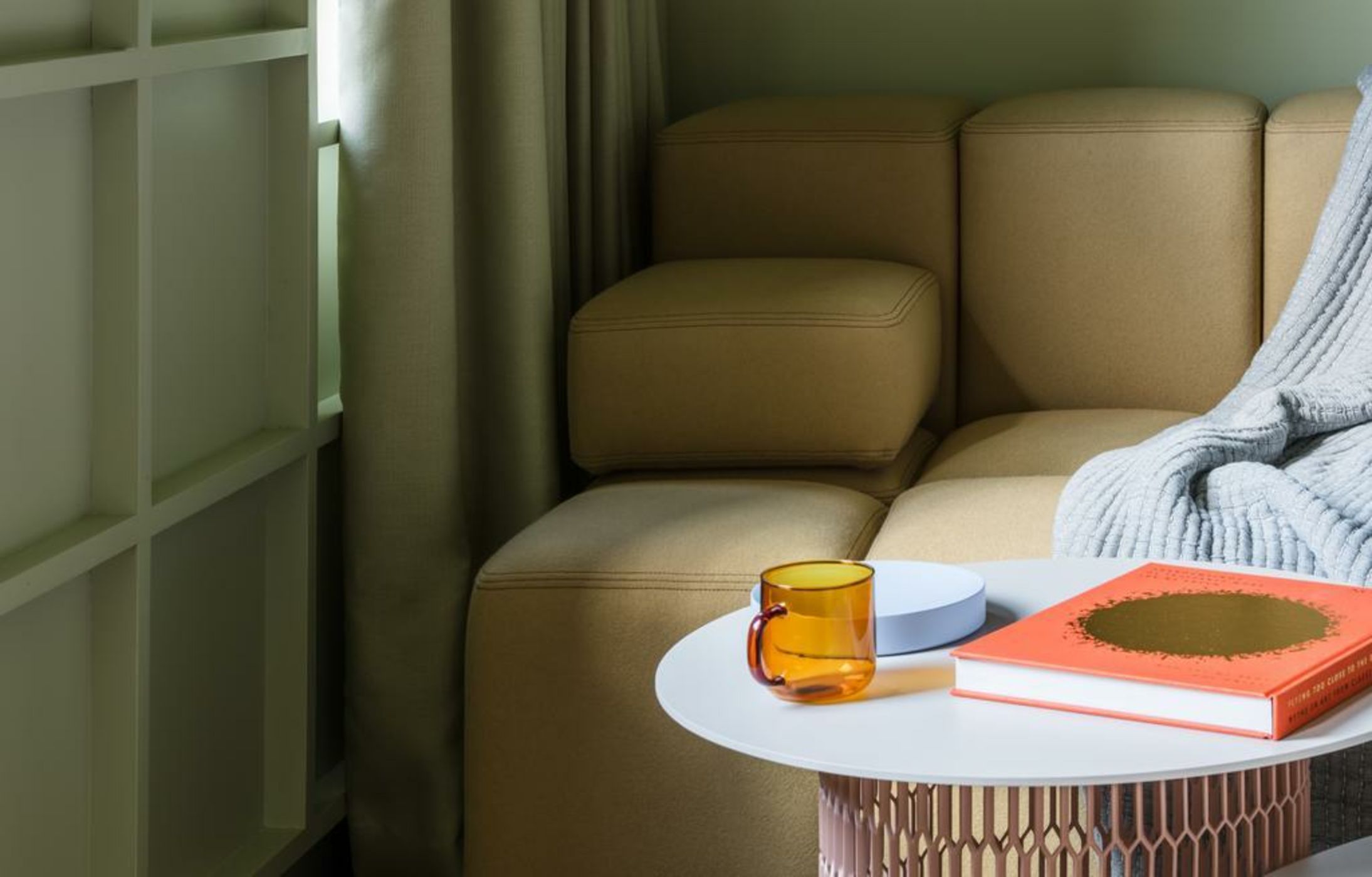 Locke at Broken Wharf