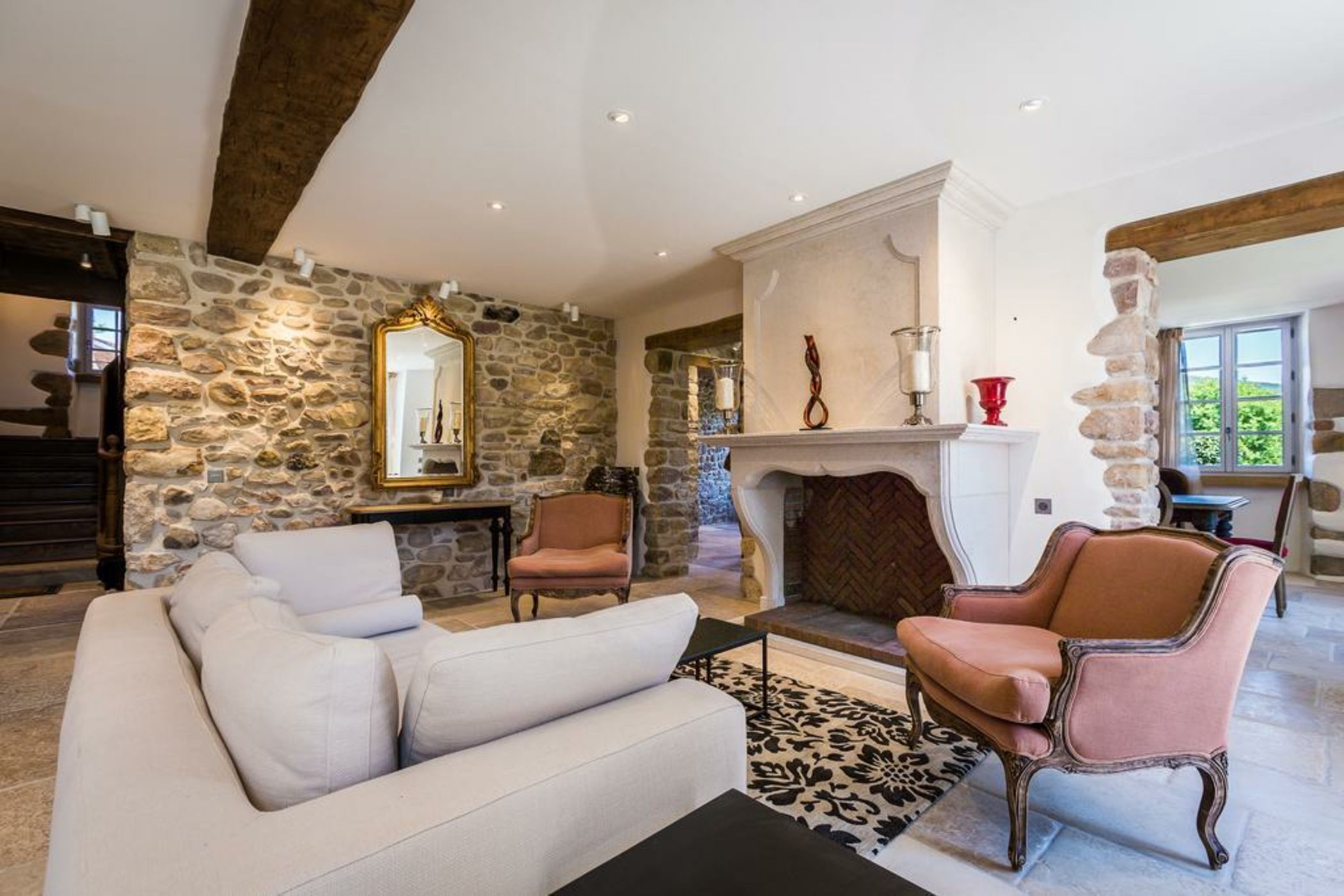 AUTHENTIQUE KEYWEEEK Villa with pool mountain view & Fireplace in Ascain