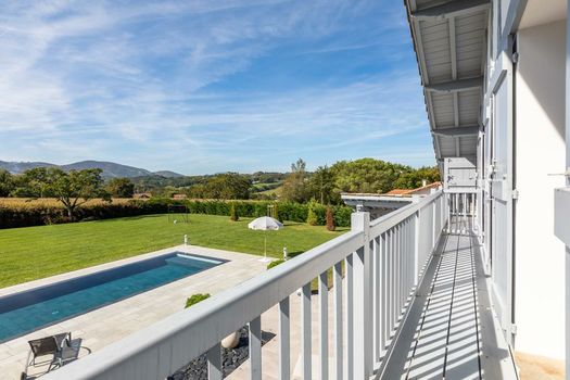 Villa Bailara - the Basque elegance to spend dreamy family holidays !