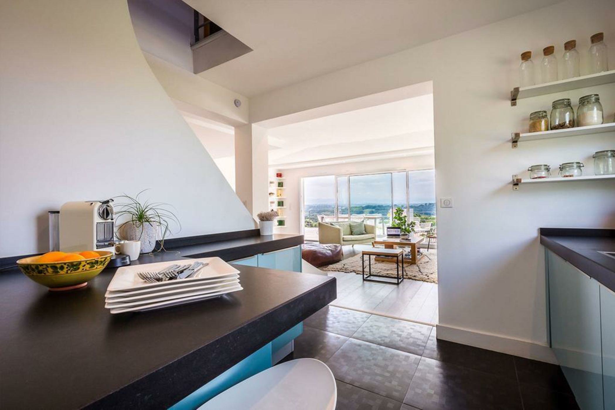 Mountain View Villa, Fireplace, Pool and Sauna in Bidart