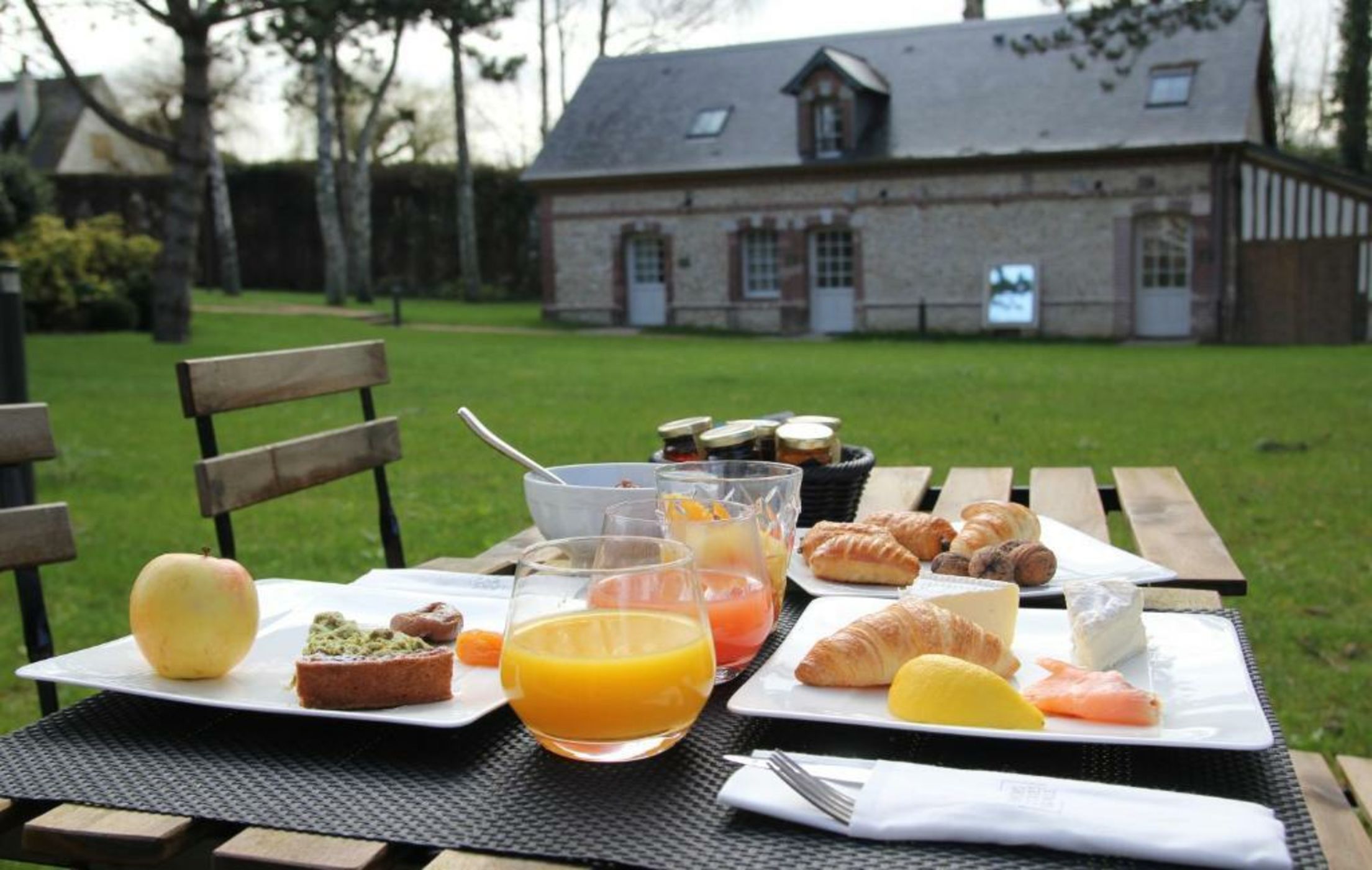 Les Manoirs des Portes de Deauville - Small Luxury Hotel Of The World