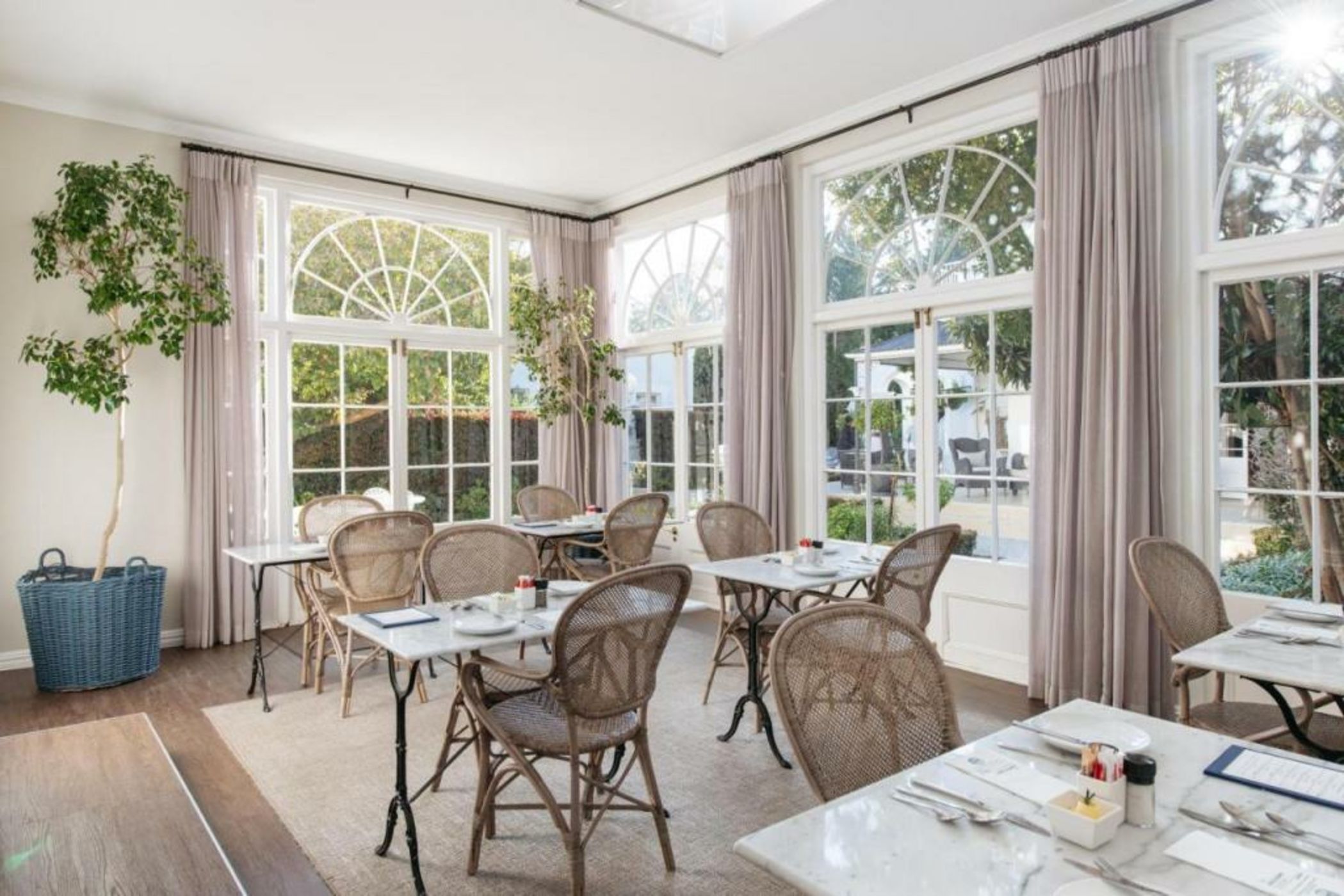 River Manor Boutique Hotel