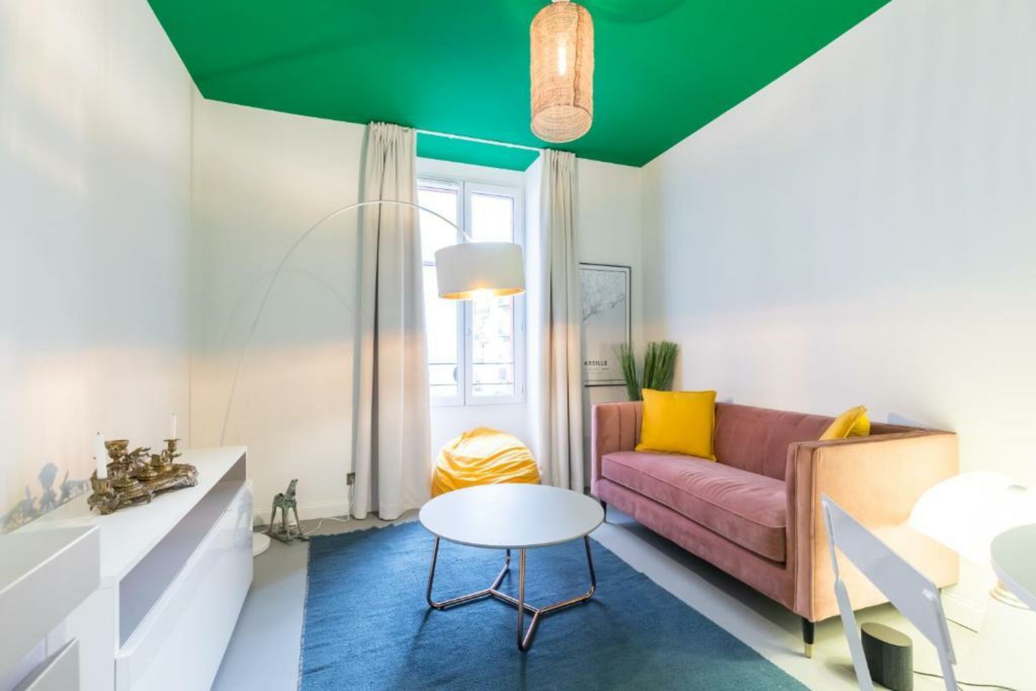 L'Abeille - Boutique Apartments