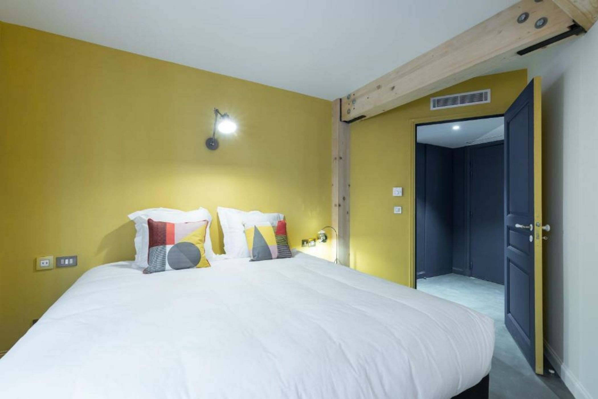 L'Abeille - Boutique Apartments