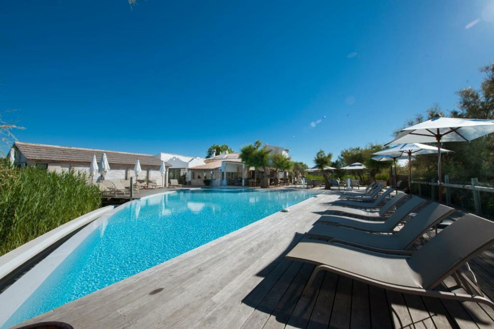 Hôtel Restaurant Les Arnelles