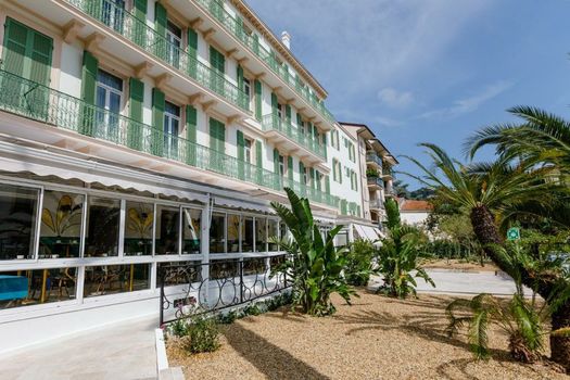 Hotel Verlaine