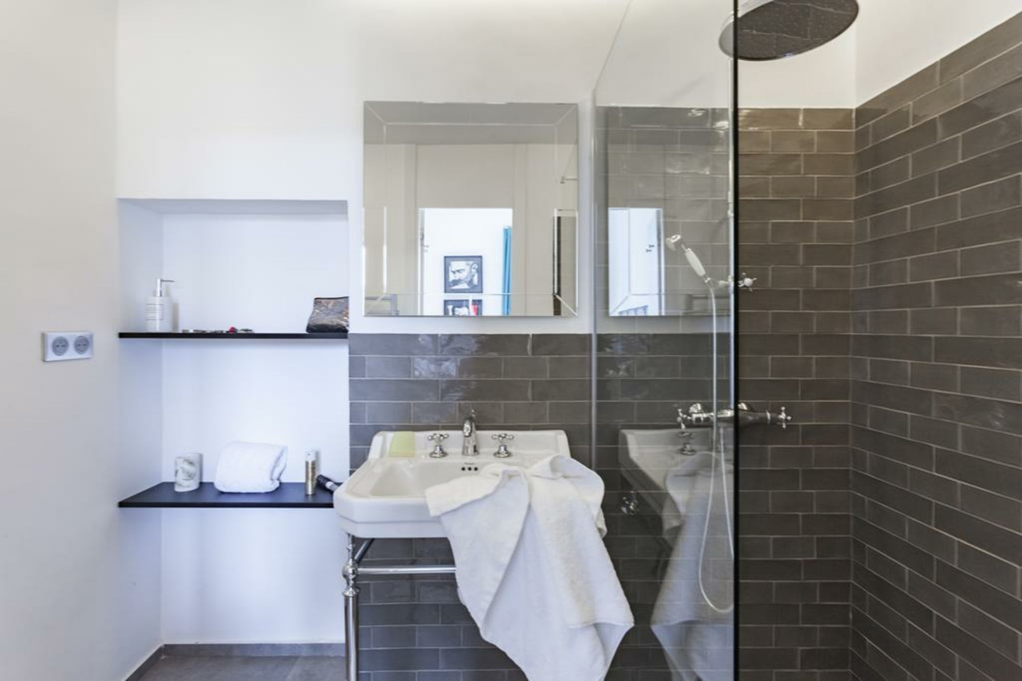 Maison Du Collectionneur