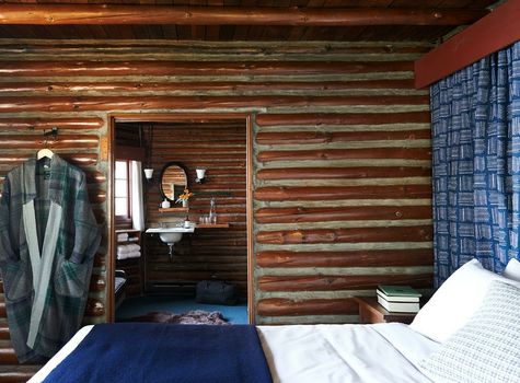 Captain Whidbey Inn