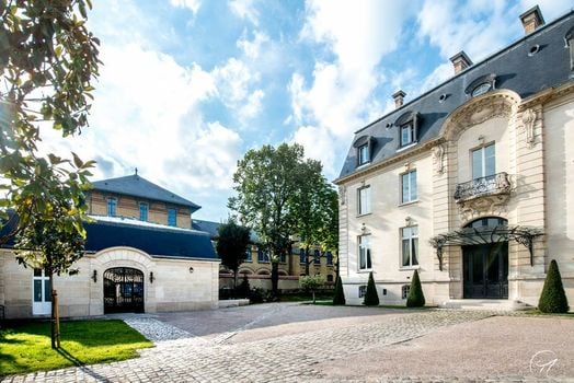 Les Suites du 33