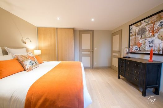 Les Suites du 33
