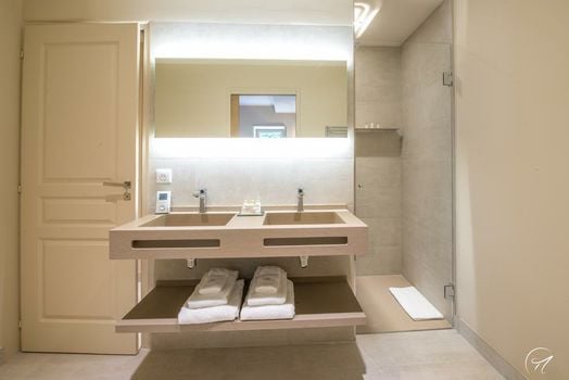 Les Suites du 33