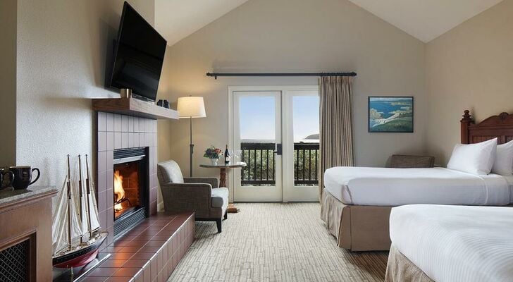 Bodega Bay Lodge