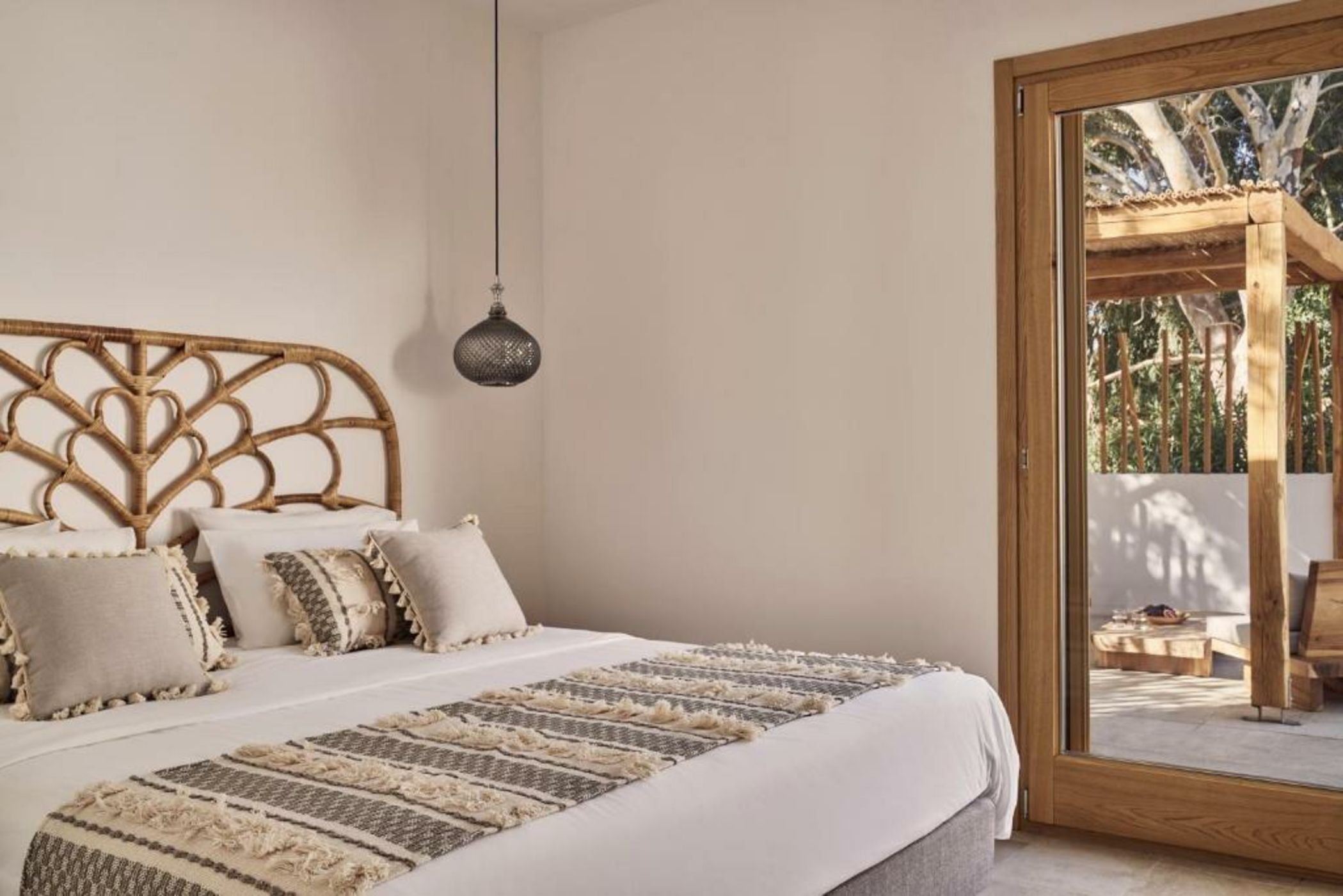 Dionysos Seaside Resort Ios