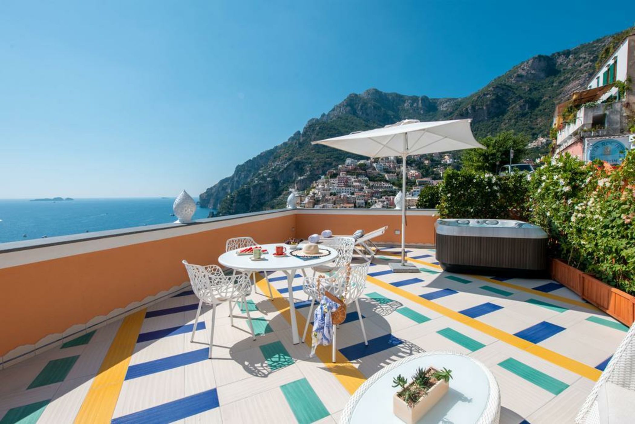 Hotel Eden Roc Suites