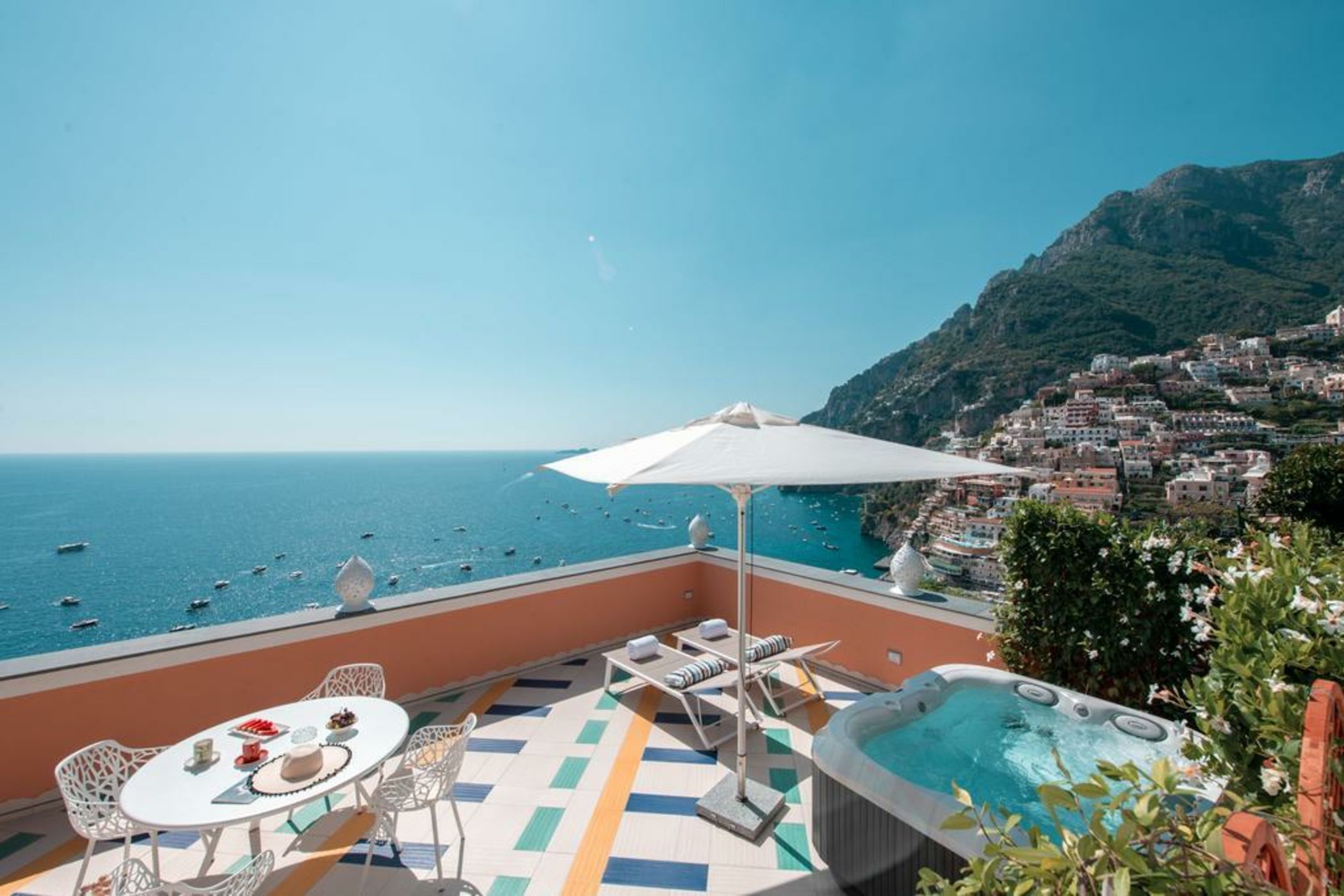 Hotel Eden Roc Suites