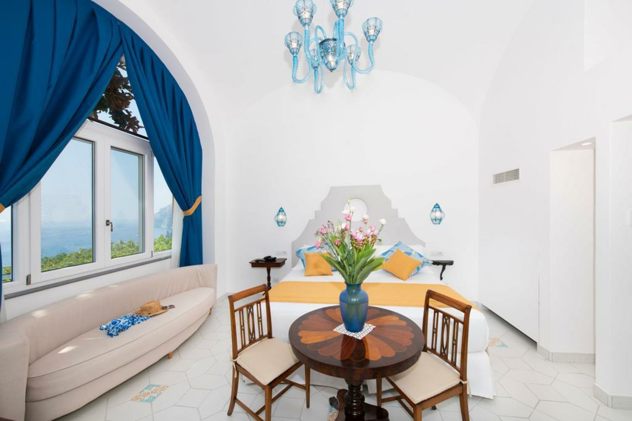 Hotel Eden Roc Suites