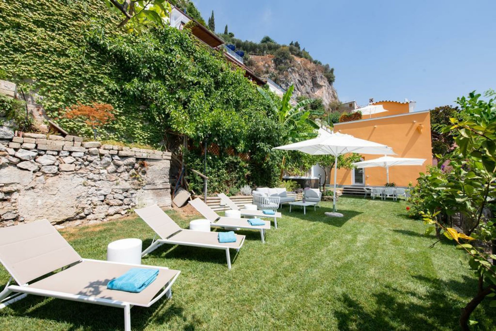 Hotel Eden Roc Suites