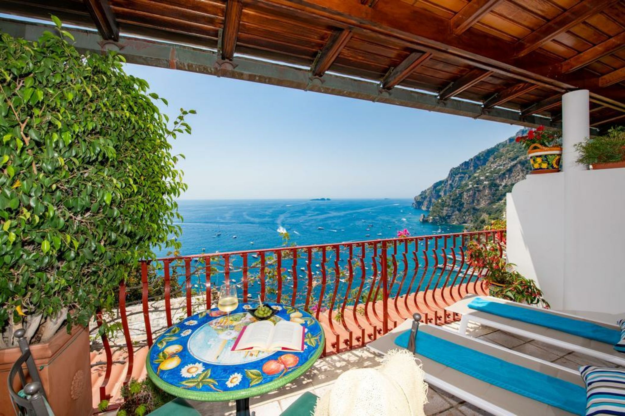 Hotel Eden Roc Suites