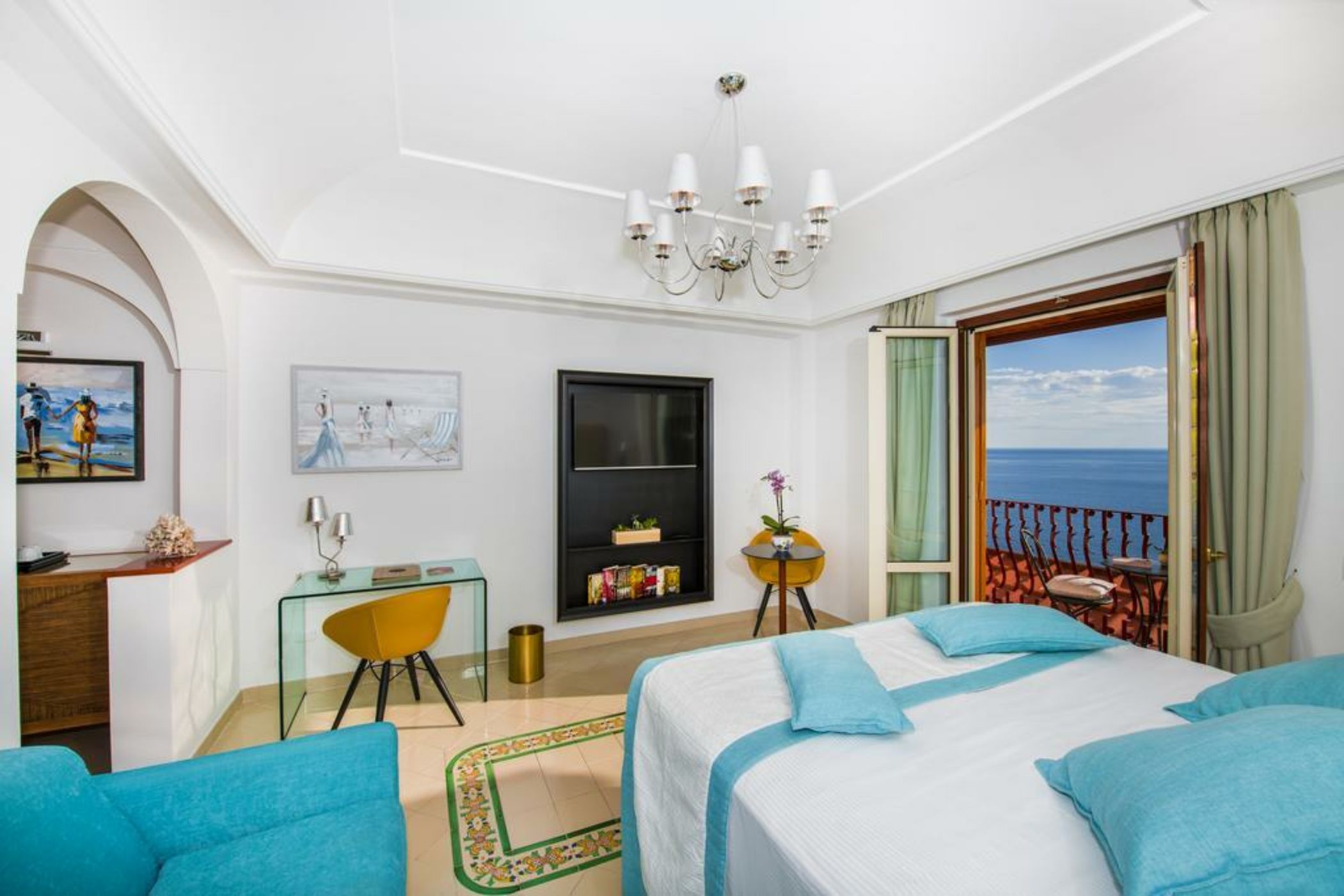 Hotel Eden Roc Suites