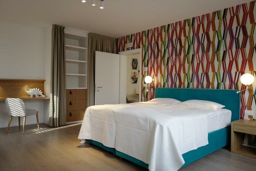 Hotel Savoy