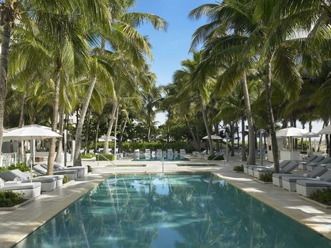 Grand Beach Hotel