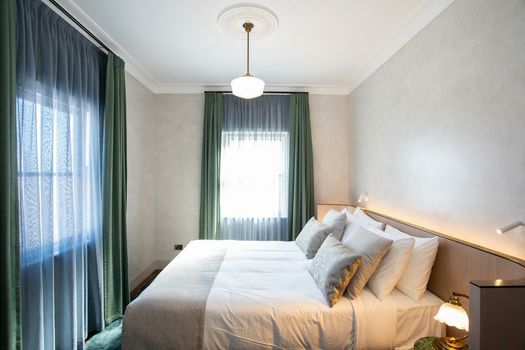 Tattersalls Hotel