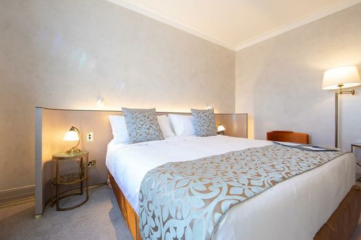 Tattersalls Hotel