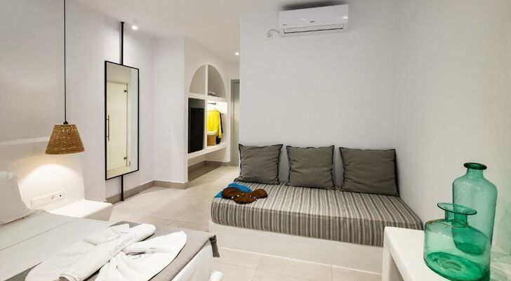 Quartano Luxury Cycladic Residence, Adults Only (13+)